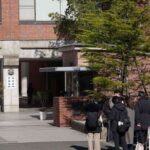 レス2番のリンク先のサムネイル画像